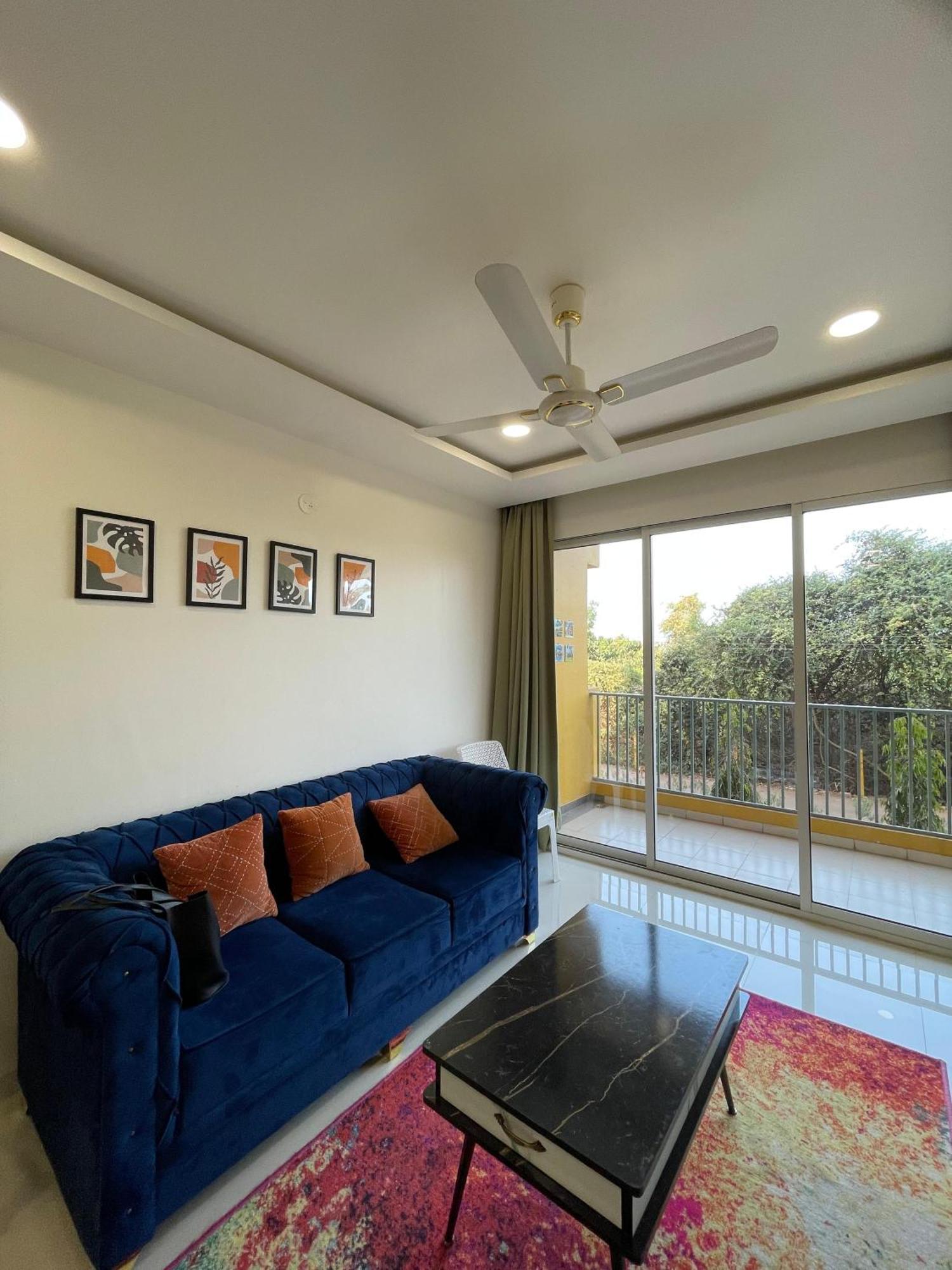 Good Stay 2Bhk Pool Apartment 10 Mins From Dabolim Airport Goa 102 Consua Kültér fotó